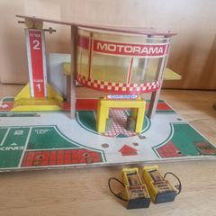 Vintage 1970s Autorama Motorama Toy Garage