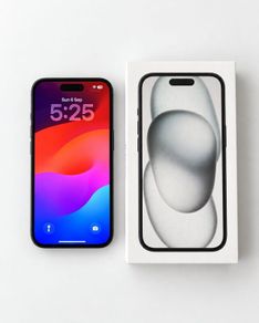 iPhone 15 128GB Black  Unlocked - Box + Receipt