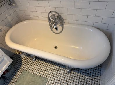 Bath - victorian style