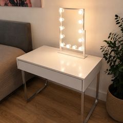 dressing table