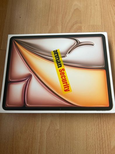 Apple iPad Air 13 inch (M4) 2026 Model and case