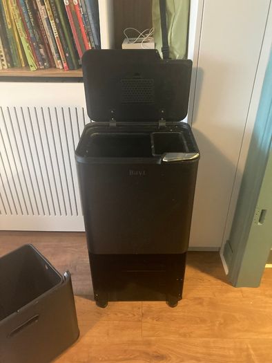 FREE 60L Bin/Recycling Bin/Food Bin all in one!