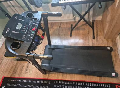 Sports treadmill