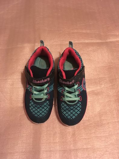 Skechers Trainers, sizeEU-26, UK-9