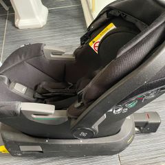 Silver cross car seat with base