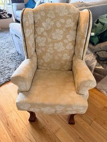 Queen Anne style chair