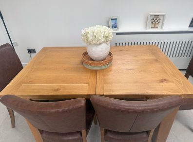 Dining room table