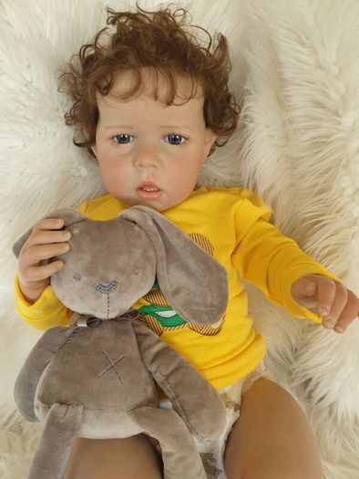 Reborns By Laura.  Huge, Heavy, 28inch 7/2 Lb Reborn Doll.   Welcome To View
