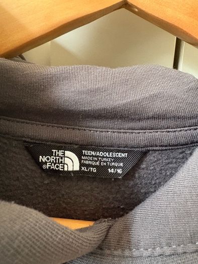 Bundle boys 12-13; North face, Nike tech fleece, under armour, Hoodrich