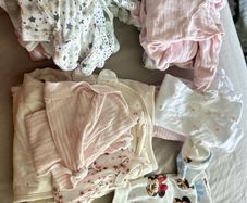 Baby girl, sleep suits