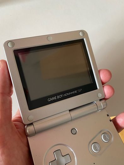 Game Boy Advance SP
