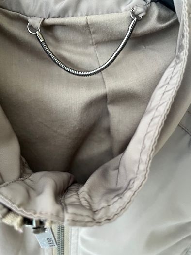 Dutch Brand Yaya Coat Jacket Ladies. Medium. Sage Green / Khaki. Satin Finish.  Detachable hood. Excellent. Proceeds To Medecins Sans Frontieres.