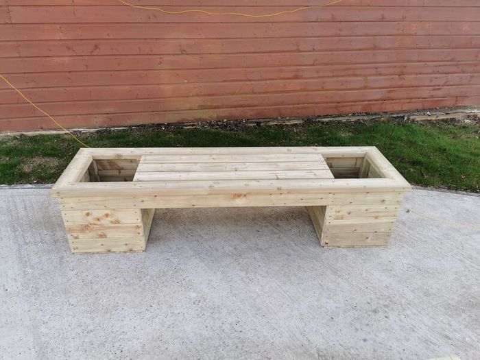 garden bench
