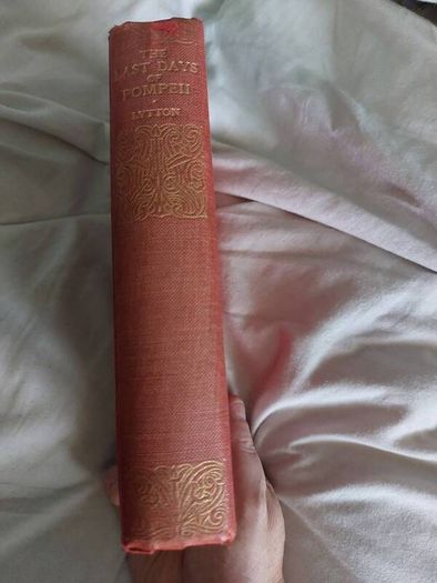 The Last Days of Pompeii Author: Lord Lytton Edward Bulwer-Lytton