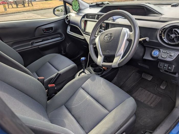 Toyota Aqua 2016