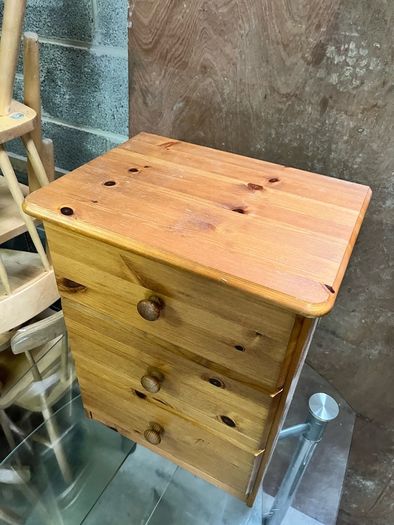 Pine locker