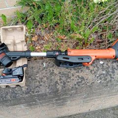 Black + decker cordless trimmer (brand new) + battery