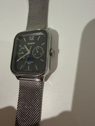 Casio Men's Multi Dial Quartz Watch Collection - Mint Condition