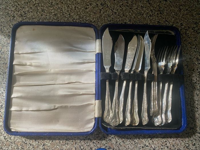 EPNS Fish Cutlery