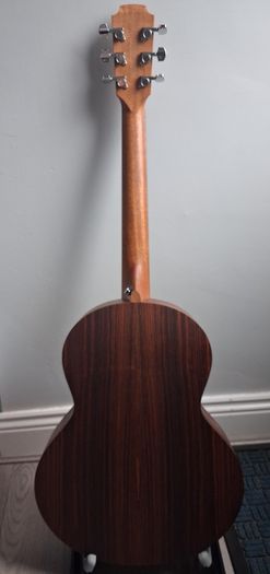 Guitar Lowden