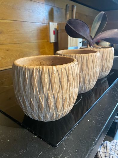 3 beautiful pots