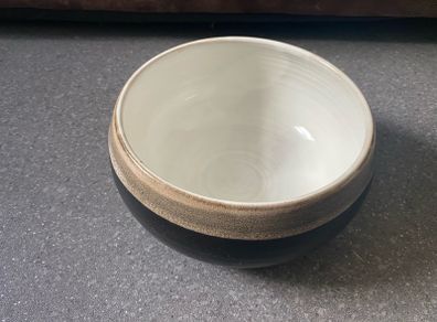 Stephen Pearce Shanagarry Pottery Large Bowl Dish Ceramic