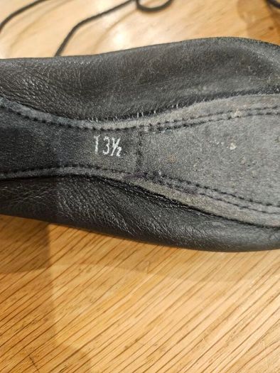Irish dancing shoes 13.5