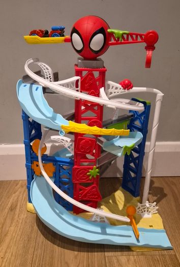 Spidey and His Amazing Friends