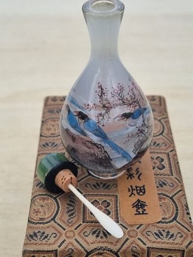 Chinese snuff bottle