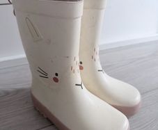 Girl Wellies size 8