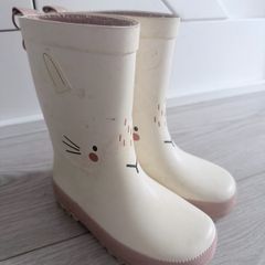 Girl Wellies size 8