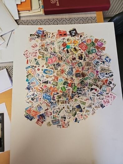 Loose stamps