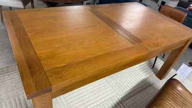 Farmhouse Oak Dining Table Extendable Ex Display Excellent