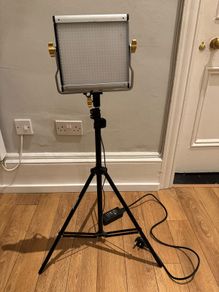 Newer Photo Light (Single)
