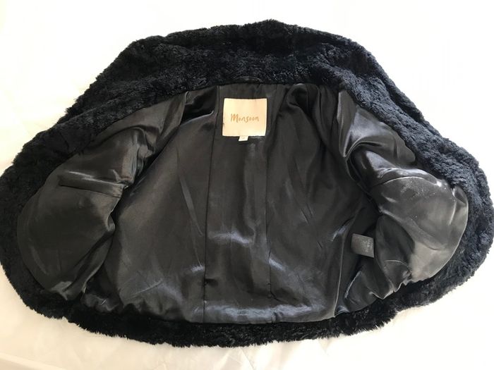 Monsoon Fur Shrug Size M (UK12)