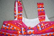 Age 3 to 4 Years - BNWT - Really Pretty Tee shirt - E