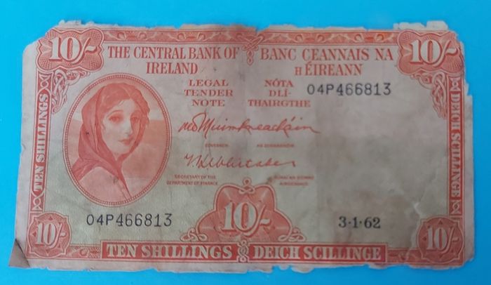 Irish 1962  X 4 Lavery ten shilling banknote in used condition