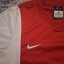 Nike dri-fit top Image 5