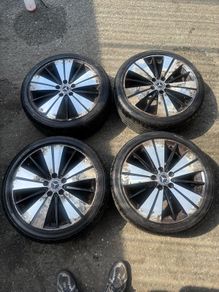 Mercedes Alloy Wheels with Tyres