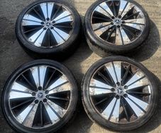 Mercedes Alloy Wheels with Tyres