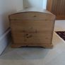 Pine blanket box 89cm w x 58h Image 2