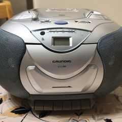 Radio / CD / Cassette Boombox Grundig SCD 888, China.