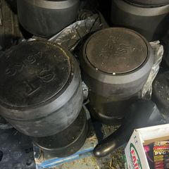 New dumbbells two euro per kgs last few