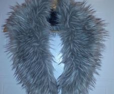 Neck fur collar