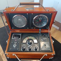 Spirit of St. Louis Aviator Alarm Clock Radio Flight Case S.O.S.L. Collection