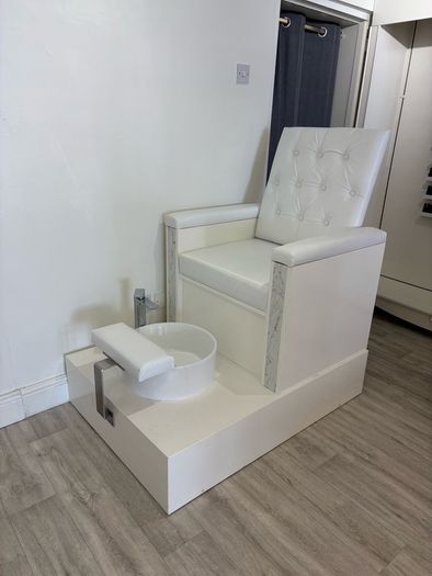 Luxury white pedicure chair
