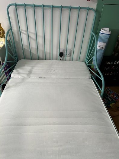 Ikea minnen kids extendable bed & matress