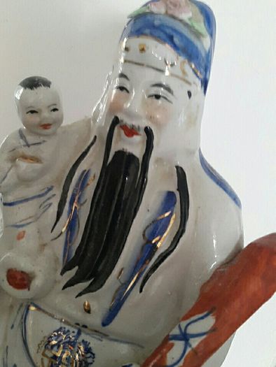 Emproer Statues..