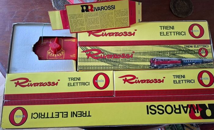 Rivarossi 7012 complete set O gauge 12v