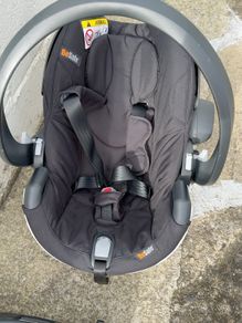 BeSafe iZi Go Modular X1 i-Size Baby Car Seat + ISOFIX Base